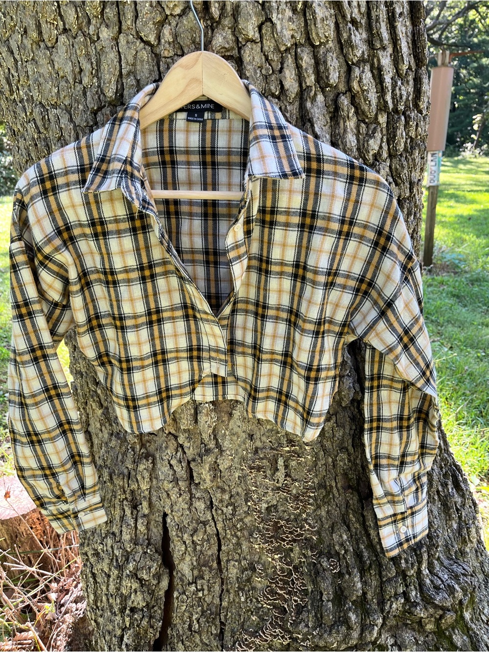 ⭐️Hers & Mine Cropped Flannel Blouse in size S
